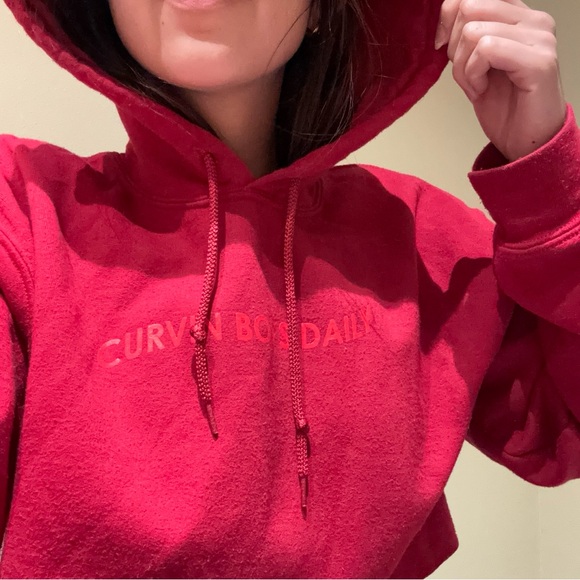 ✨ CURVIN BOYS DAILY CROP HOODIE ✨ - Picture 2 of 7